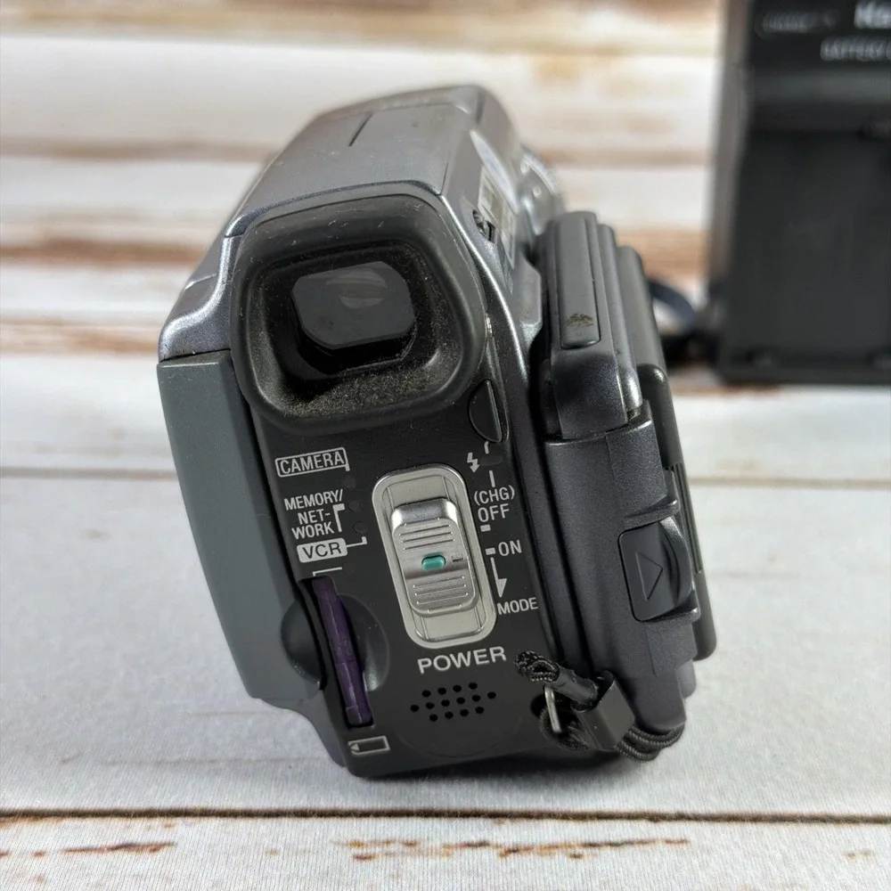 Sony DCR-IP55 Handycam MiniDV Camcorder Carl Zeiss Optics Touchscreen Rare